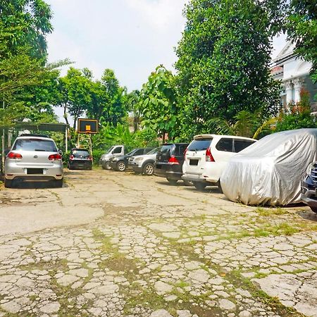 Oyo 91412 Ameera Inn Syariah Cakarta Dış mekan fotoğraf